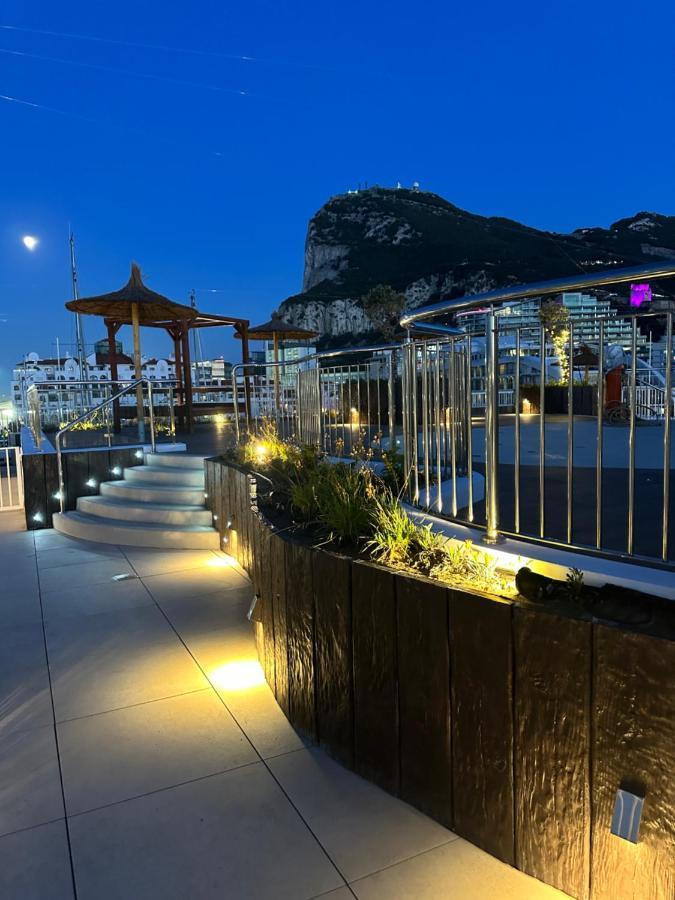 Marina Club - Luxury Apartment In Ocean Village Gibraltar Exterior foto