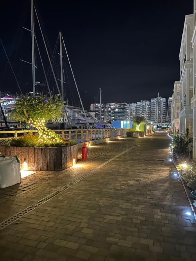 Marina Club - Luxury Apartment In Ocean Village Gibraltar Exterior foto