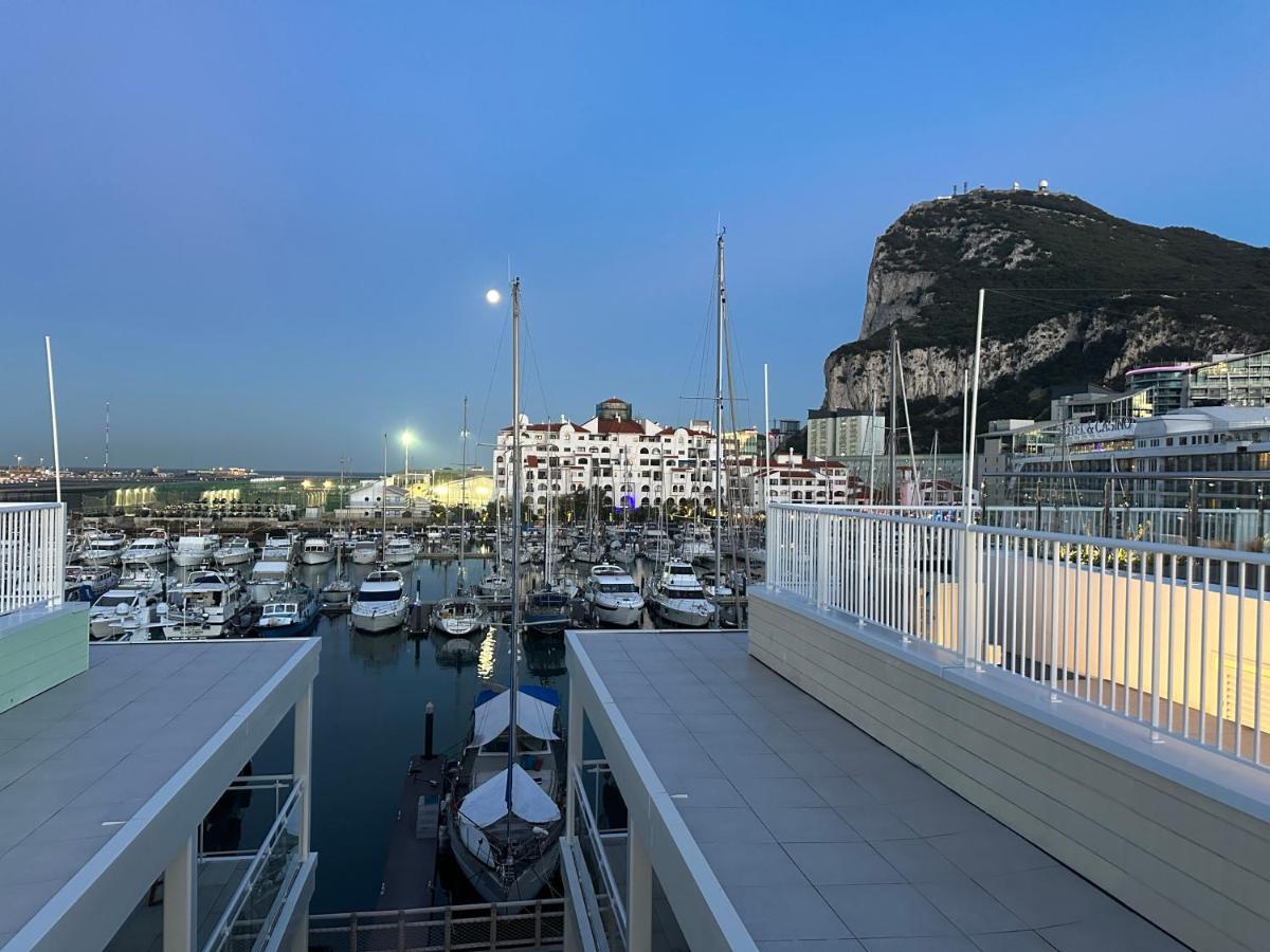 Marina Club - Luxury Apartment In Ocean Village Gibraltar Exterior foto